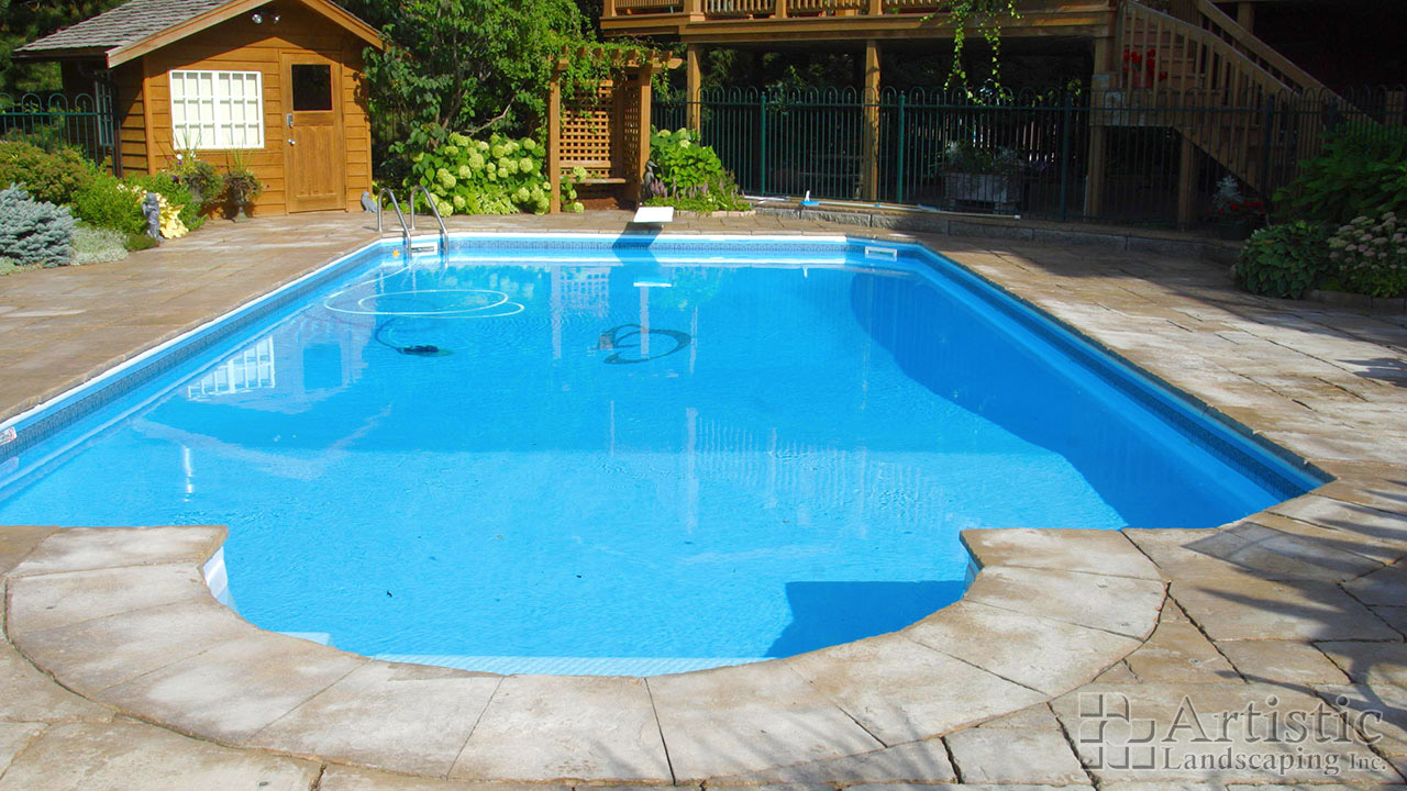 Hot Tubs & Pools